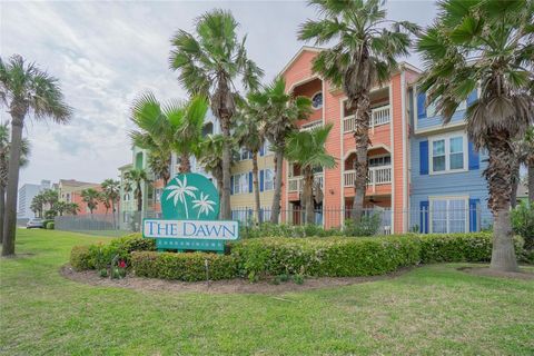 Condominium in Galveston TX 7000 Seawall Boulevard.jpg