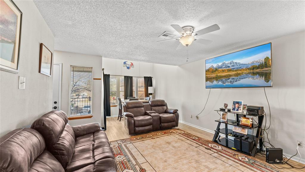 1914 Harbour Drive, Seabrook, Texas image 3