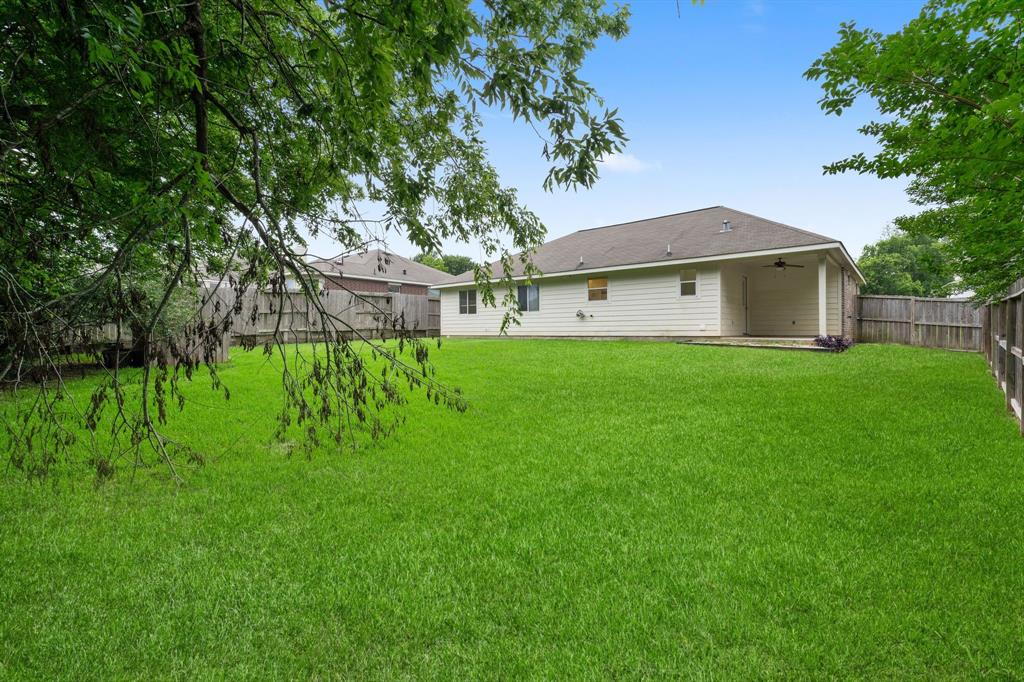 12502 Hackberry Drive, Willis, Texas image 39
