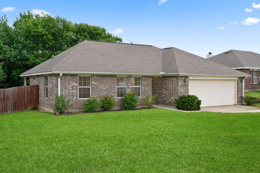 12502 Hackberry Drive, Willis, Texas image 3