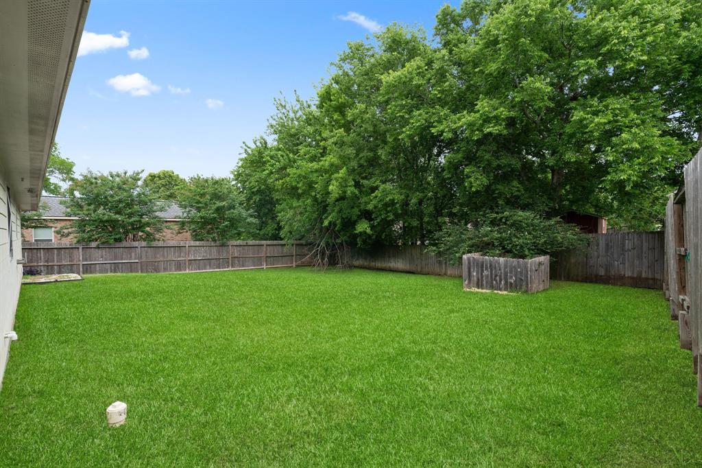 12502 Hackberry Drive, Willis, Texas image 36