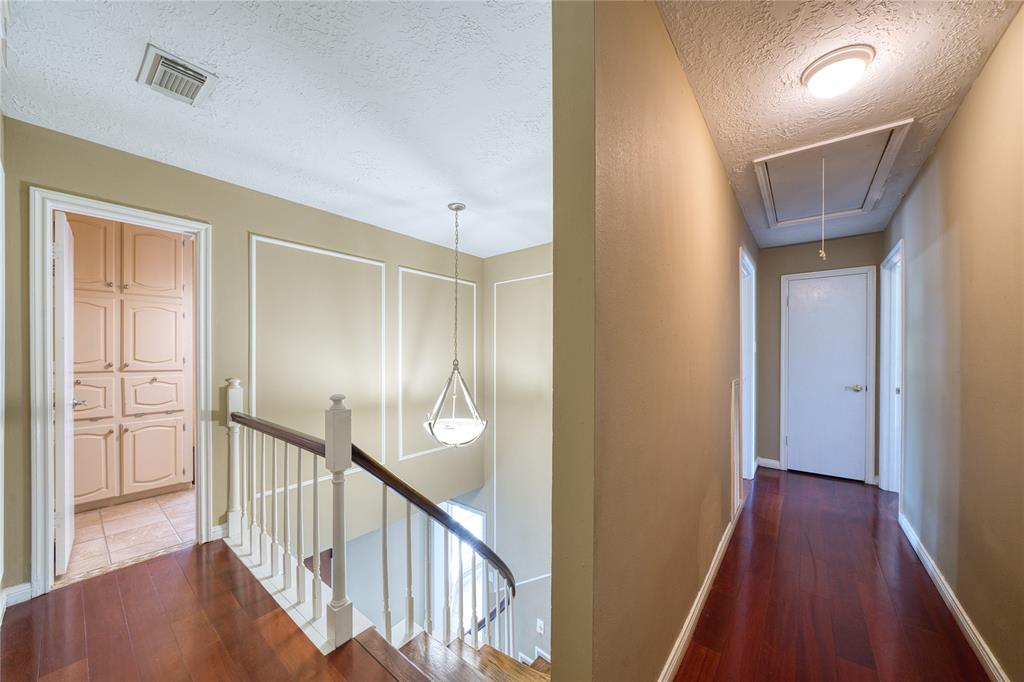 3802 Millbridge Drive, Houston, Texas image 27