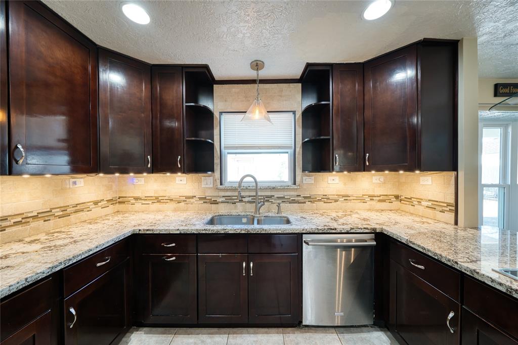 3802 Millbridge Drive, Houston, Texas image 23