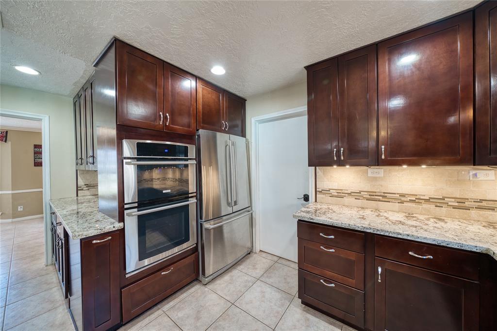 3802 Millbridge Drive, Houston, Texas image 24