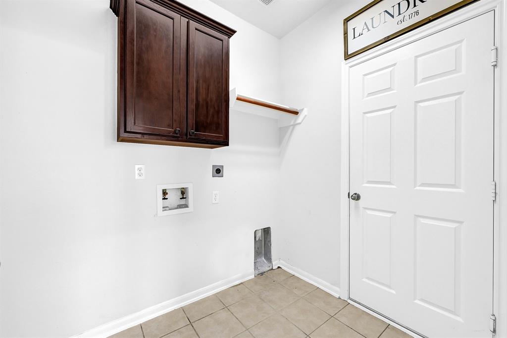 3520 White Oak Point Drive