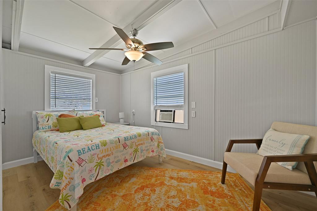 611 Fort Velasco Drive, Surfside Beach, Texas image 15