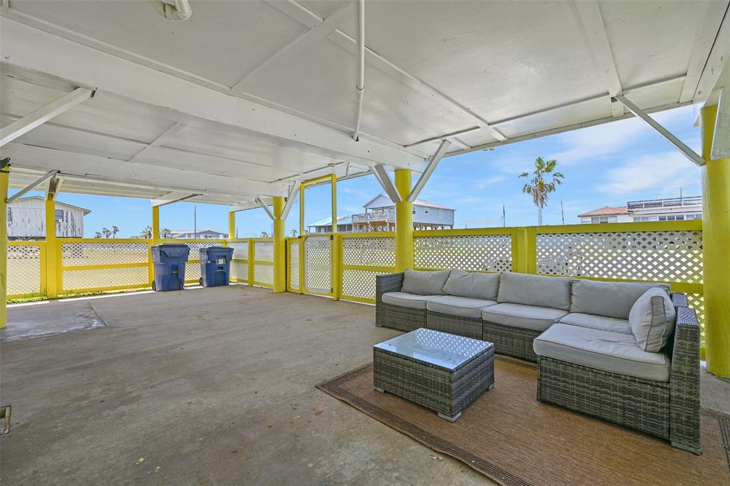 611 Fort Velasco Drive, Surfside Beach, Texas image 28