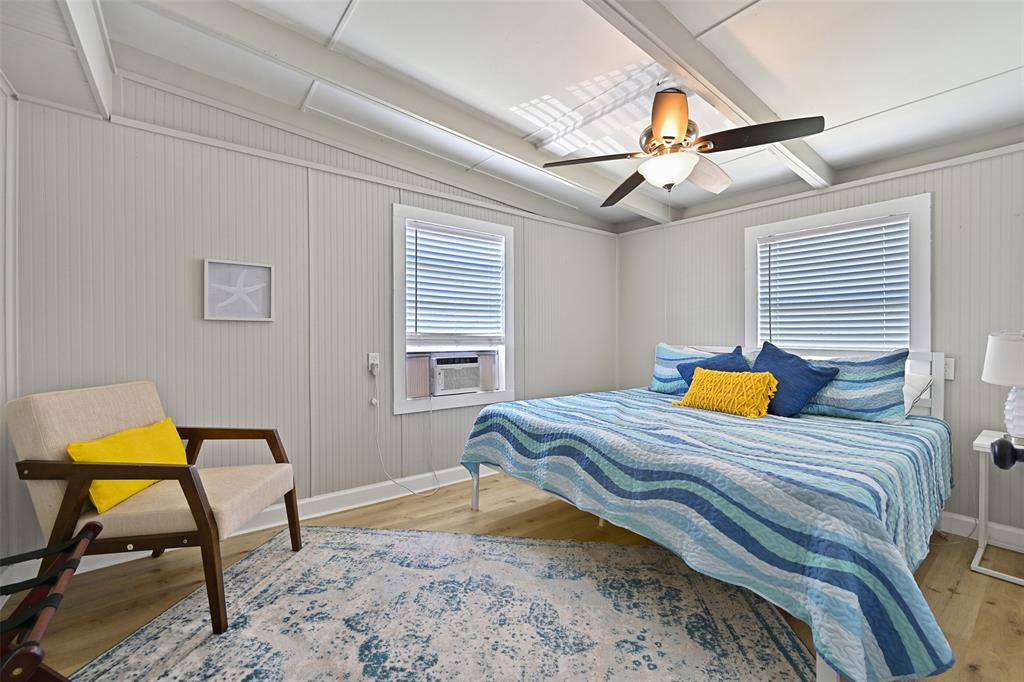 611 Fort Velasco Drive, Surfside Beach, Texas image 21