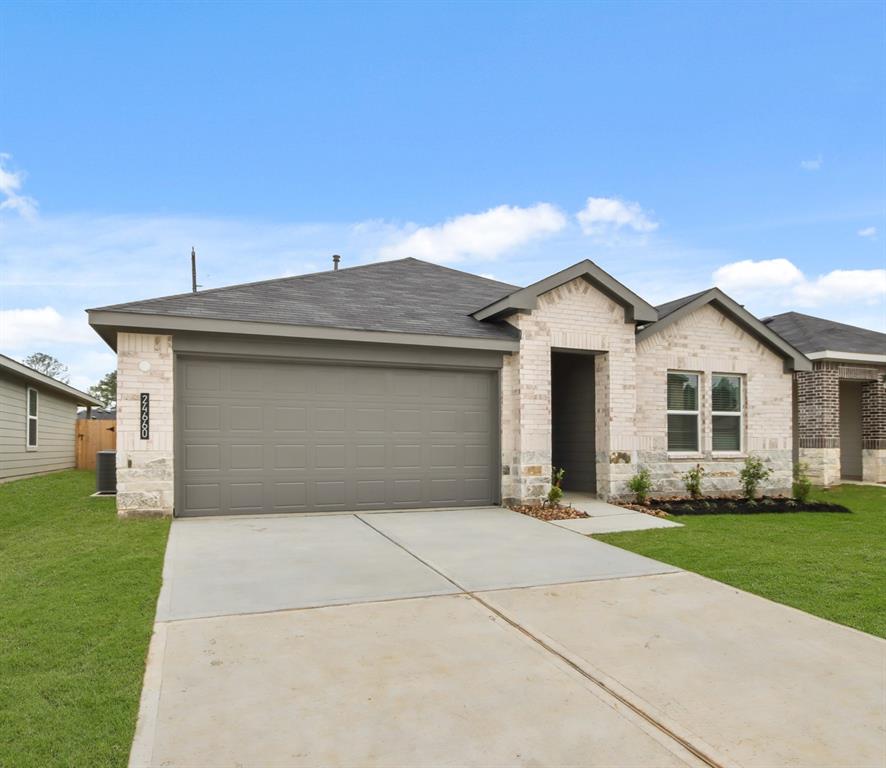 24660 Eastern Pine Trail, Magnolia, Texas image 2