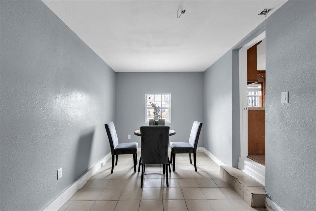 1016 Apache Street, Houston, Texas image 11