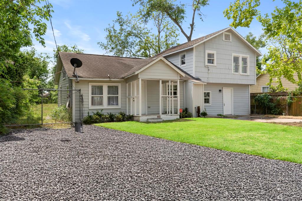 1016 Apache Street, Houston, Texas image 1
