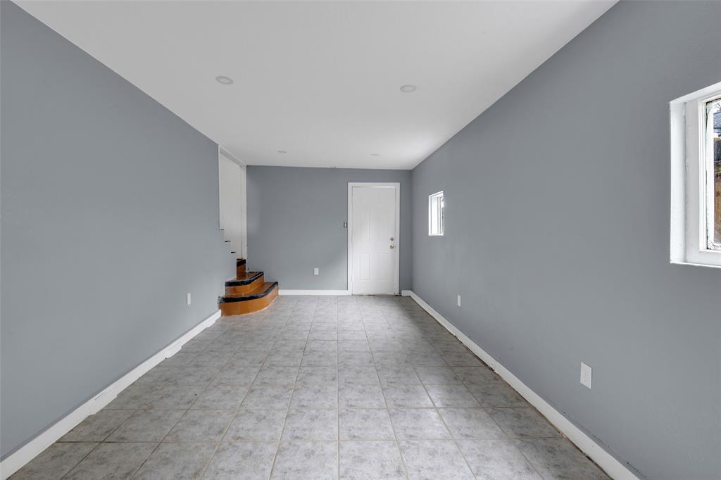 1016 Apache Street, Houston, Texas image 13