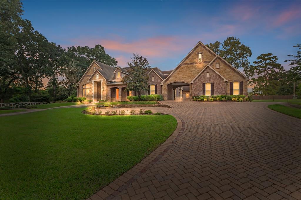 19309 Whispering Grove