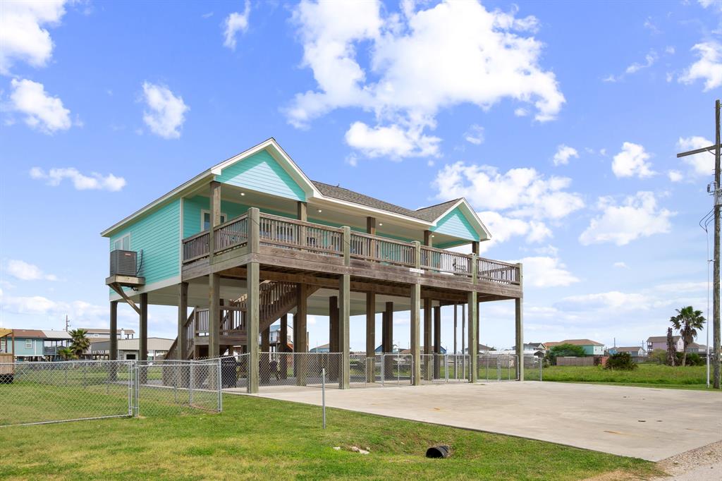 970 S Jack Road, Crystal Beach, Texas image 2