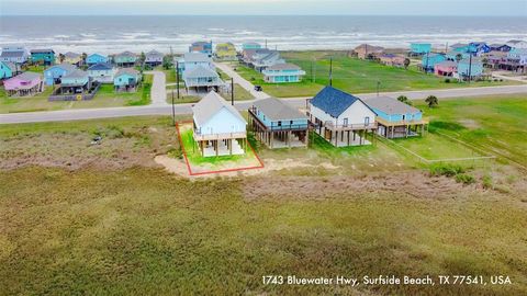 Single Family Residence in Surfside Beach TX 1743 Bluewater Highway.jpg