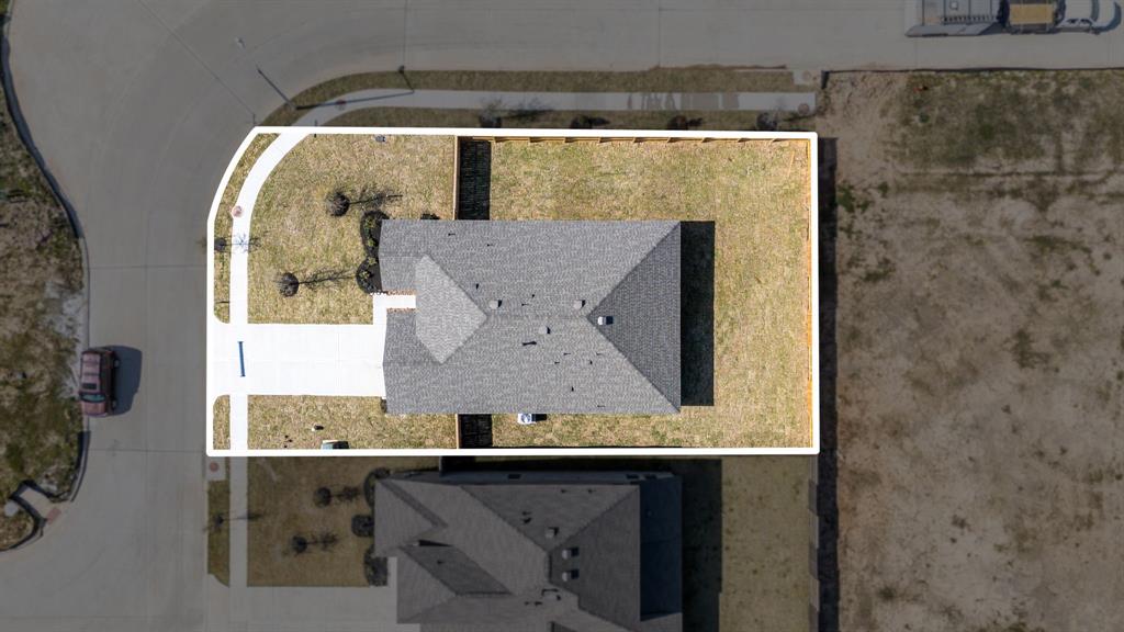 2916 Windbound Drive, Texas City, Texas image 2