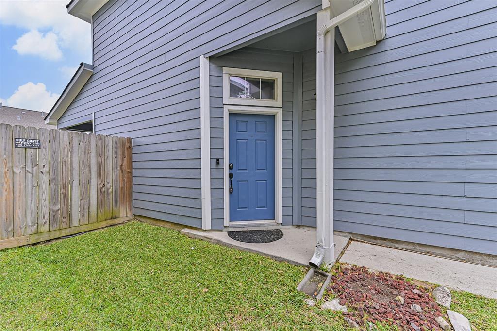3513 Silvercrest Drive Dr, Texas City, Texas image 2