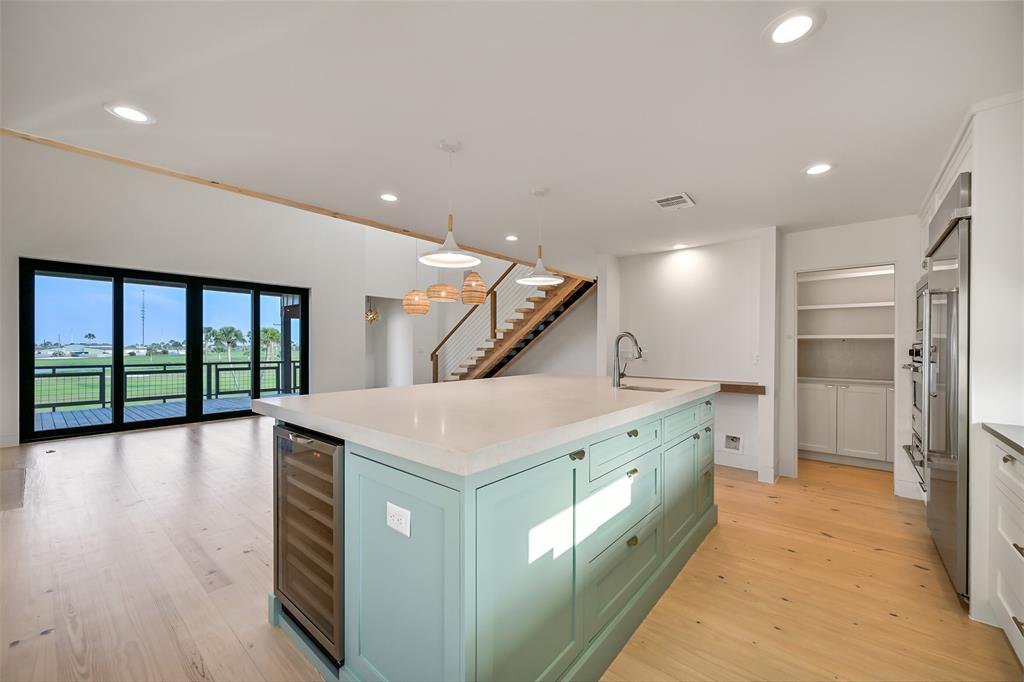 13957 Grambo Boulevard, Galveston, Texas image 17