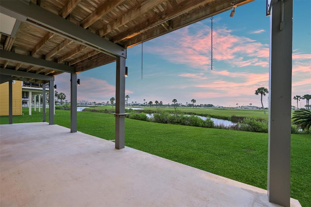 13957 Grambo Boulevard, Galveston, Texas image 34
