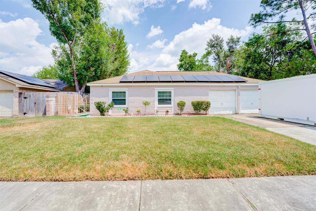 2806 Quail Valley East Drive