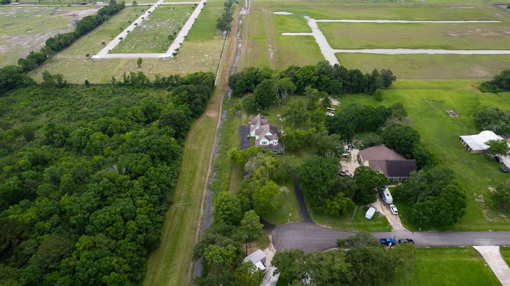 2350 Hawk Meadows, Pearland, Texas image 29