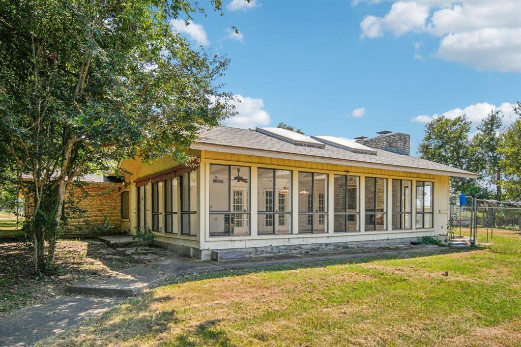 1038 Red Town Road