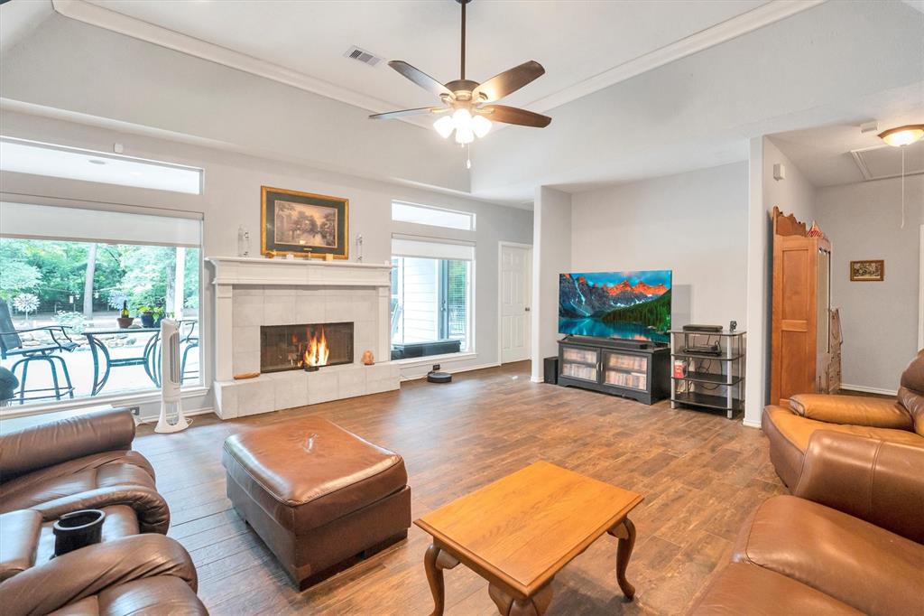 103 Ebner Lake Drive, Montgomery, Texas image 16