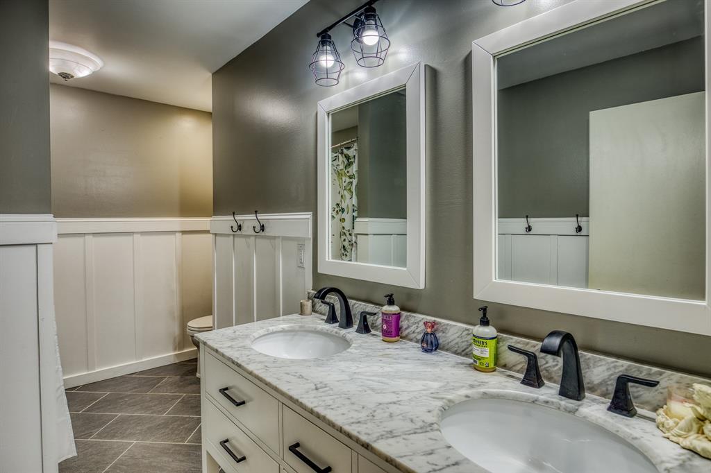 904 Mae Way, Brenham, Texas image 19