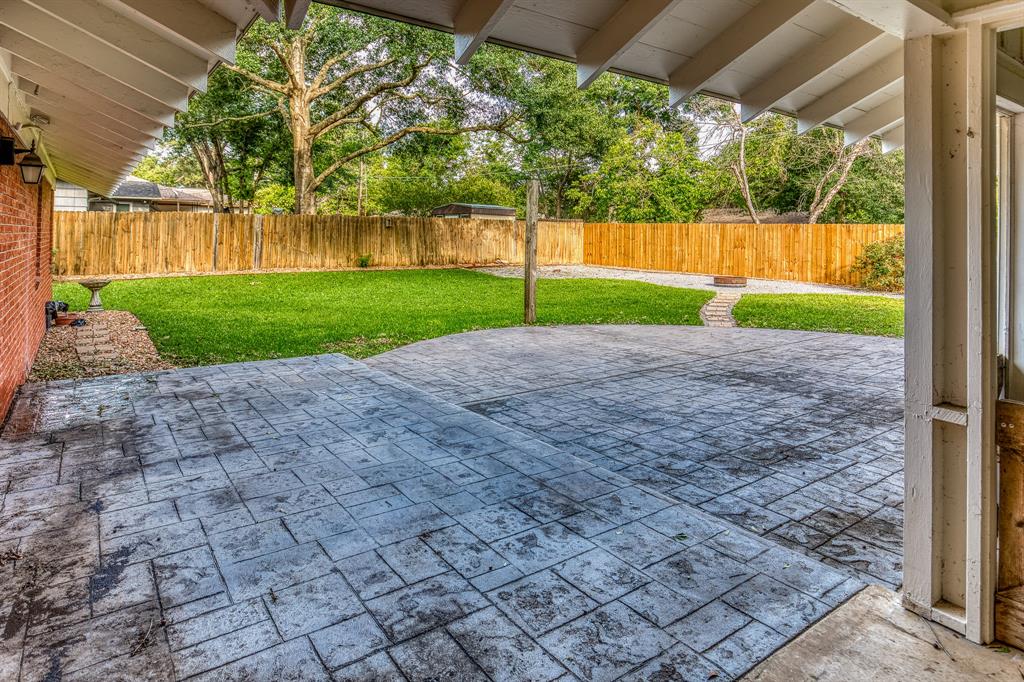 904 Mae Way, Brenham, Texas image 30