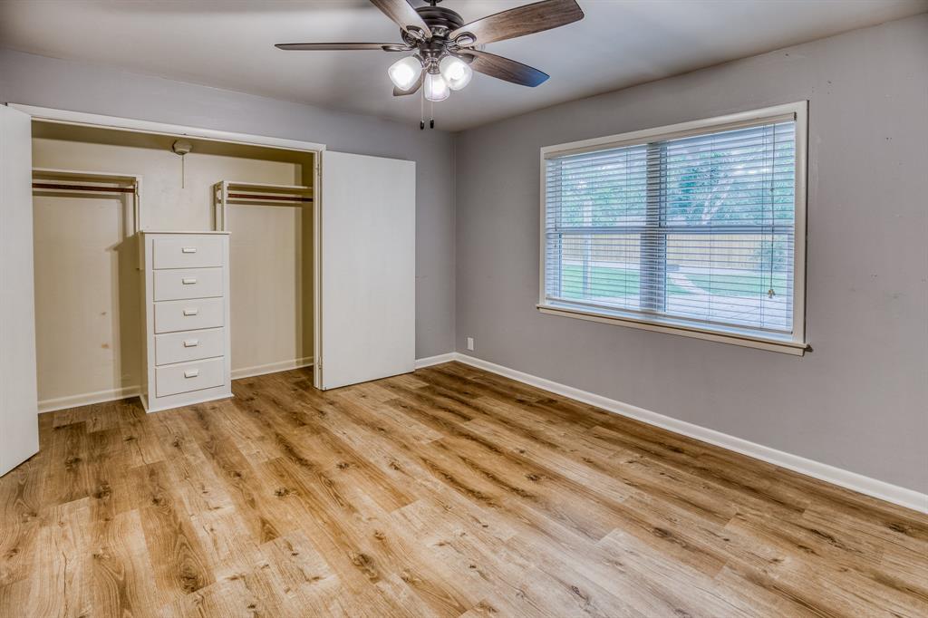 904 Mae Way, Brenham, Texas image 18