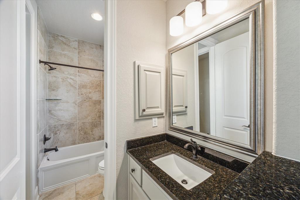 8207 Mesquite Hill Lane, Richmond, Texas image 29