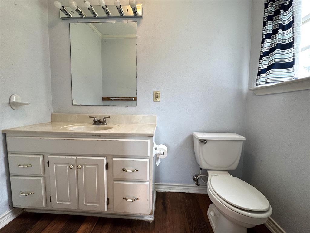 2468 County Road 4260, Woodville, Texas image 25