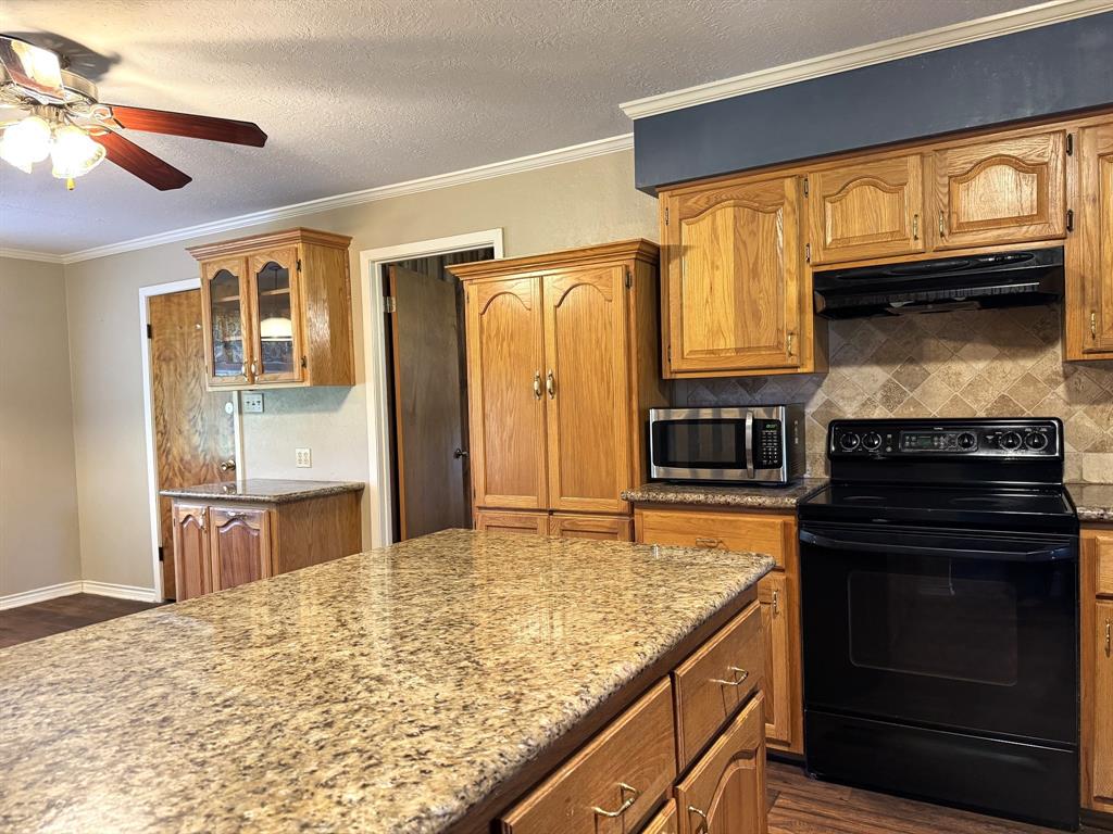2468 County Road 4260, Woodville, Texas image 15
