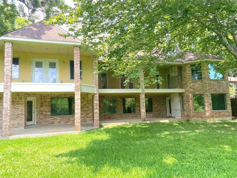 A home in Missouri City