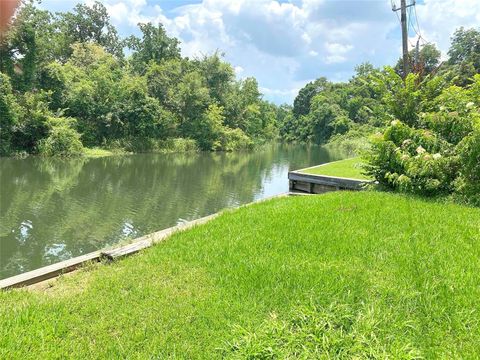 A home in Missouri City