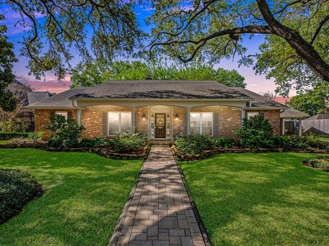 7521 Middlewood Street Houston TX 77063