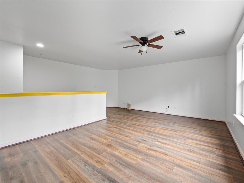 8843 Leclaire Meadow Drive, Humble, Texas image 13