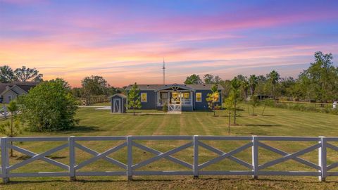 413 Avenue G, Alvin, TX 77511 - #: 44640980
