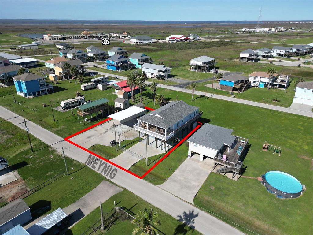 942 Meynig Drive, Crystal Beach, Texas image 2