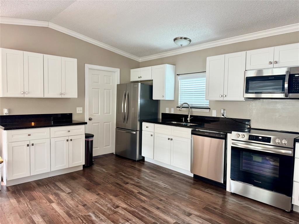 property-search 4 2022 Austin Street