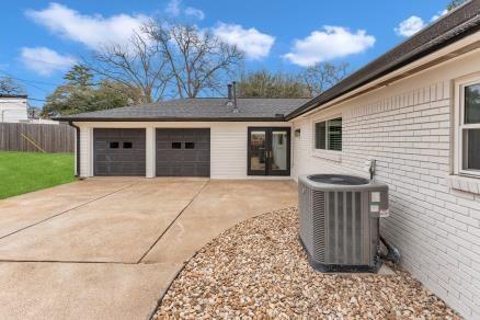 1102 Holly Drive, Conroe, Texas image 41