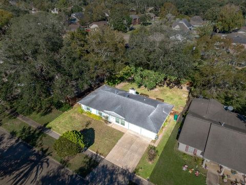 A home in Seabrook