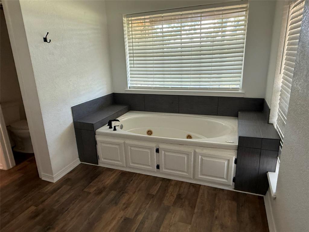 584 Old Antioch Road, Smithville, Texas image 18