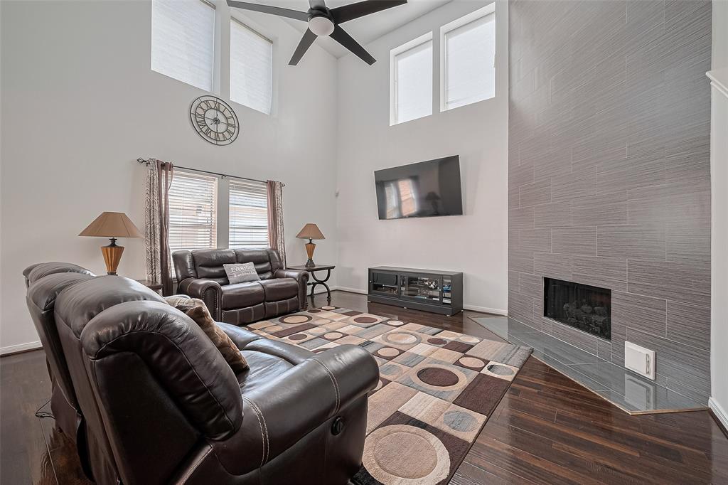 14212 Rocky Briar Lane