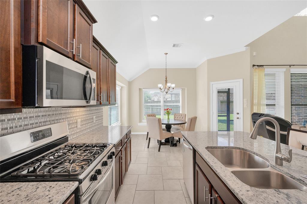 23616 Alder Branch Lane, New Caney, Texas image 6