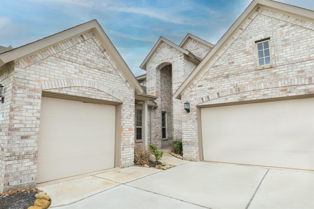 4927 Sierra Ridge Drive