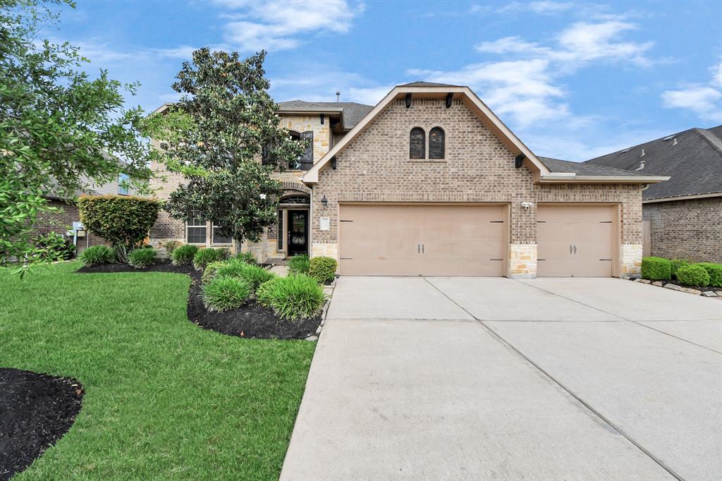 745 Somerset Landing Lane, League City, Texas image 2