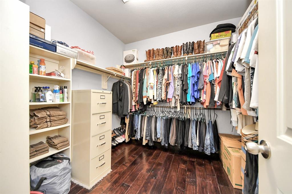 745 Somerset Landing Lane, League City, Texas image 32