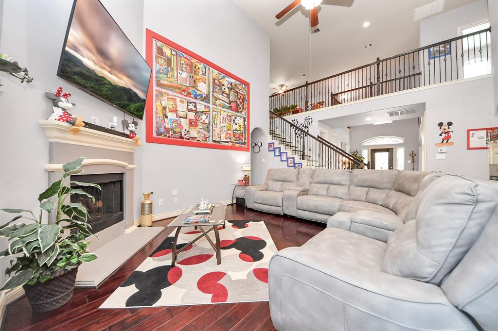 745 Somerset Landing Lane, League City, Texas image 18