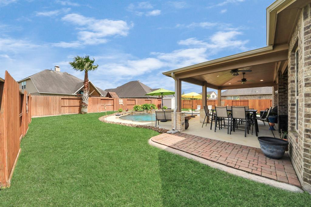 745 Somerset Landing Lane, League City, Texas image 11